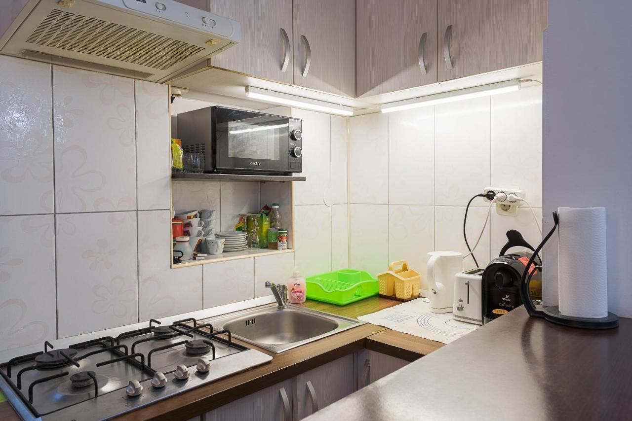 Center Walking Apartment And Room Bucareste Exterior foto
